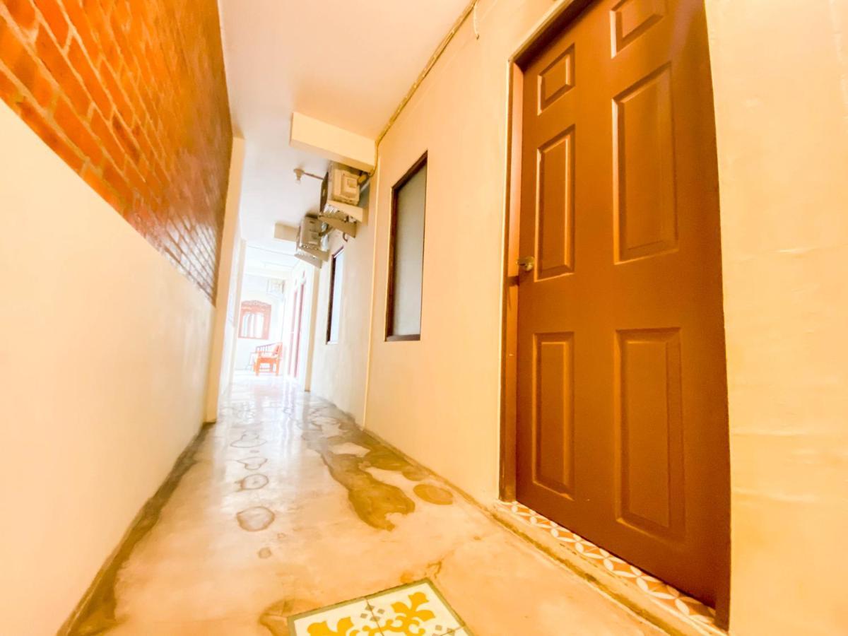 Hinggil Homestay Syariah Malioboro Yogya Mitra Reddoorz Yogyakarta Eksteriør billede