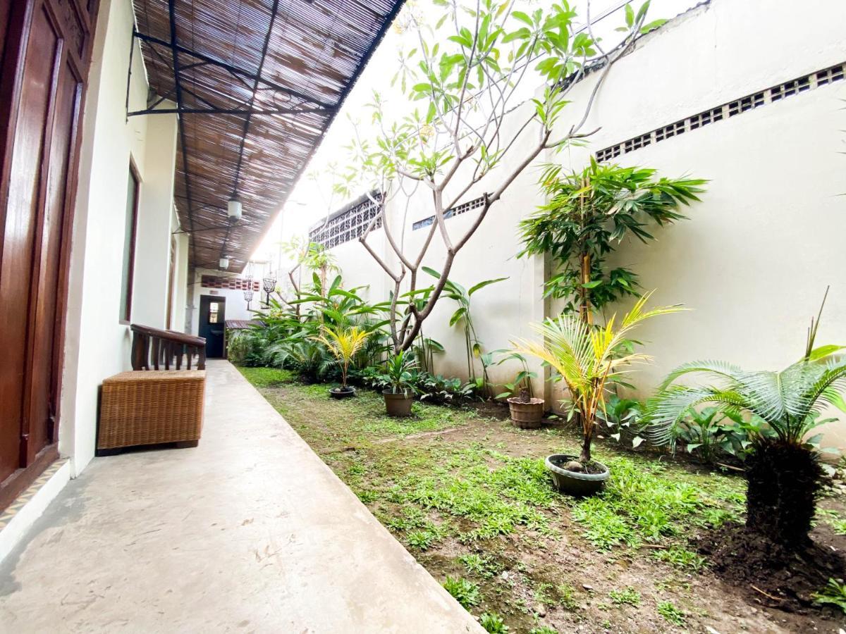 Hinggil Homestay Syariah Malioboro Yogya Mitra Reddoorz Yogyakarta Eksteriør billede