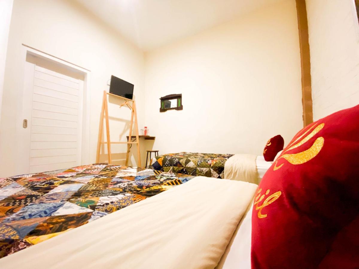 Hinggil Homestay Syariah Malioboro Yogya Mitra Reddoorz Yogyakarta Eksteriør billede